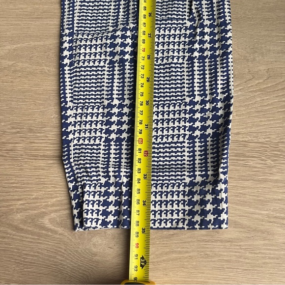 Carolina Herrera Women's Plaid Pants in blue and white formal office - Size 6 - Picture 2 of 7